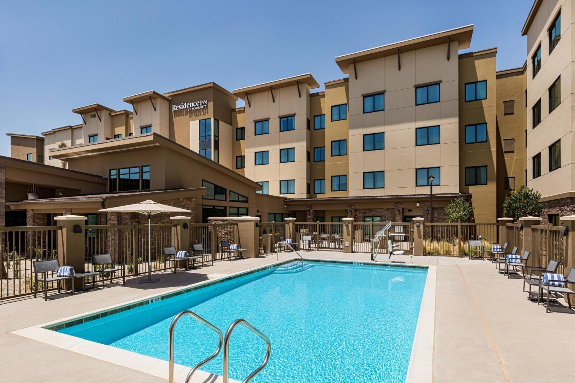 Residence Inn Riverside Moreno Valley Bagian luar foto