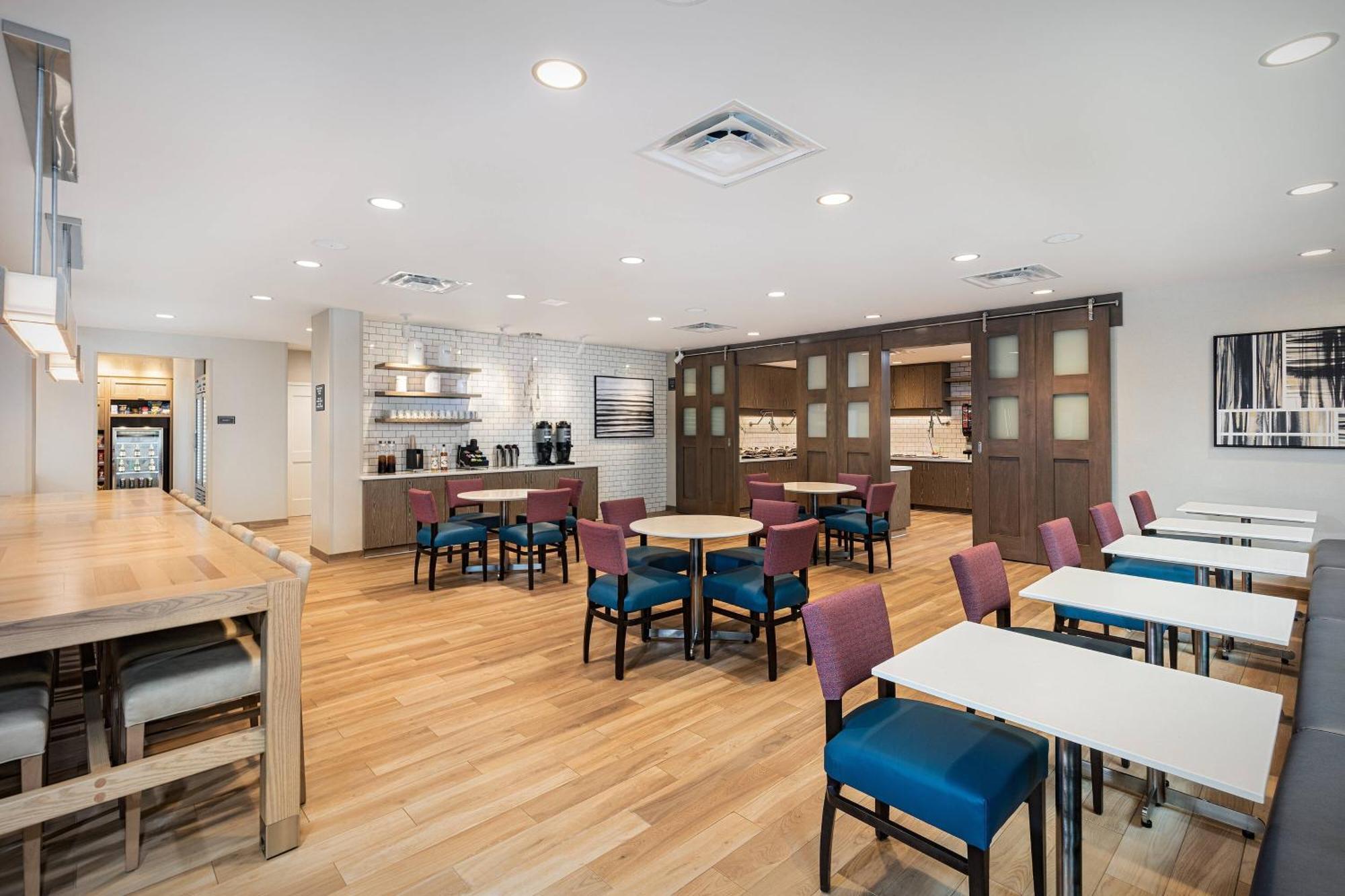 Residence Inn Riverside Moreno Valley Bagian luar foto